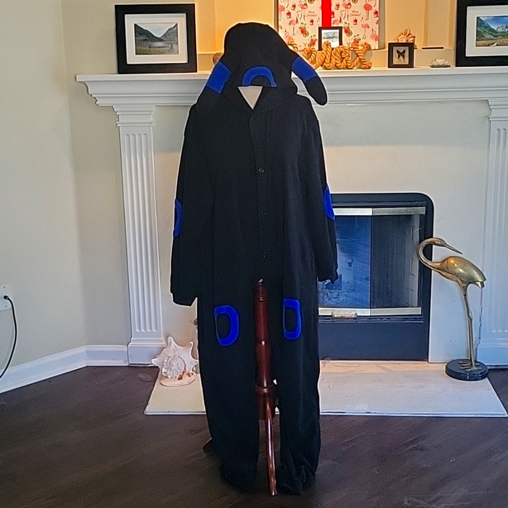 Shiny Umbreon Onsie